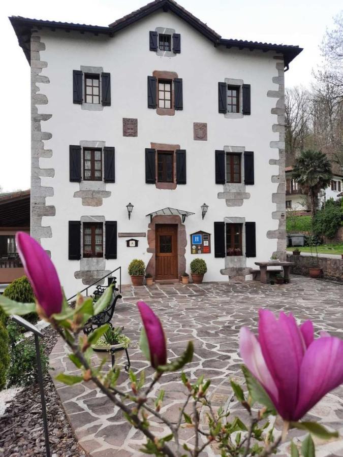 Hotel Rural Irigoienea Urdax Exterior foto